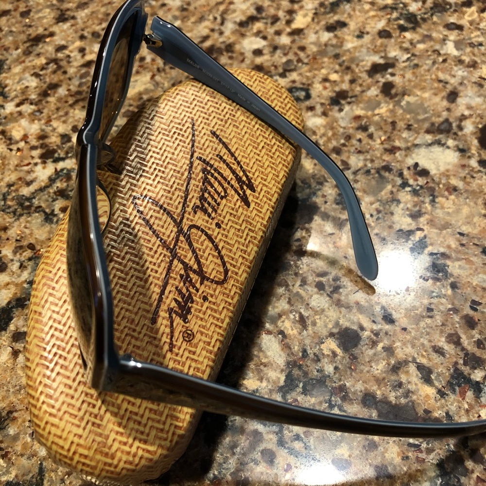 Maui Jim Kalena MP SG polarized sunglasses - Picture 2 of 6